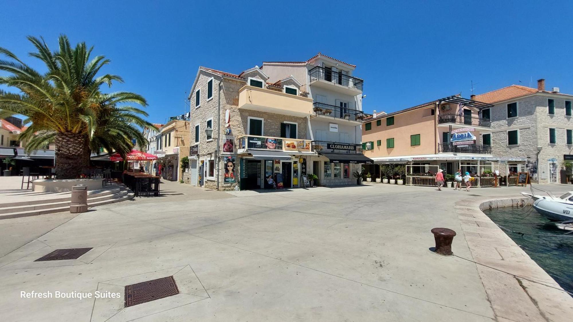 וודיצה Refresh Boutique Suites - Central Point מראה חיצוני תמונה