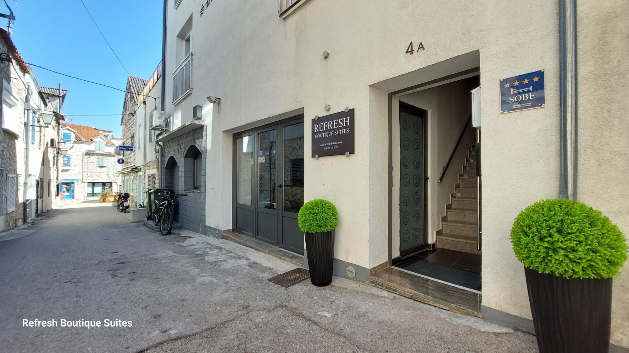 וודיצה Refresh Boutique Suites - Central Point מראה חיצוני תמונה