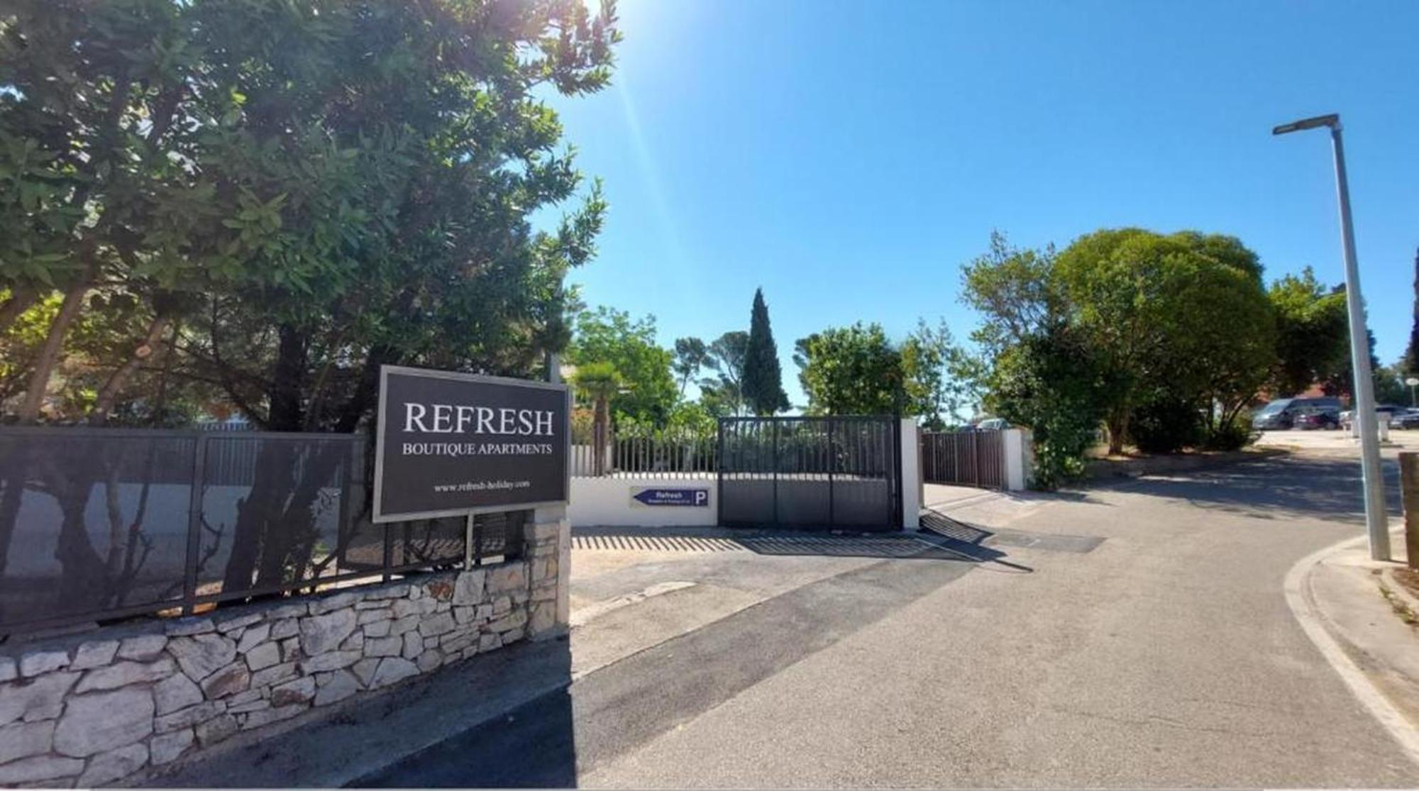 וודיצה Refresh Boutique Suites - Central Point מראה חיצוני תמונה