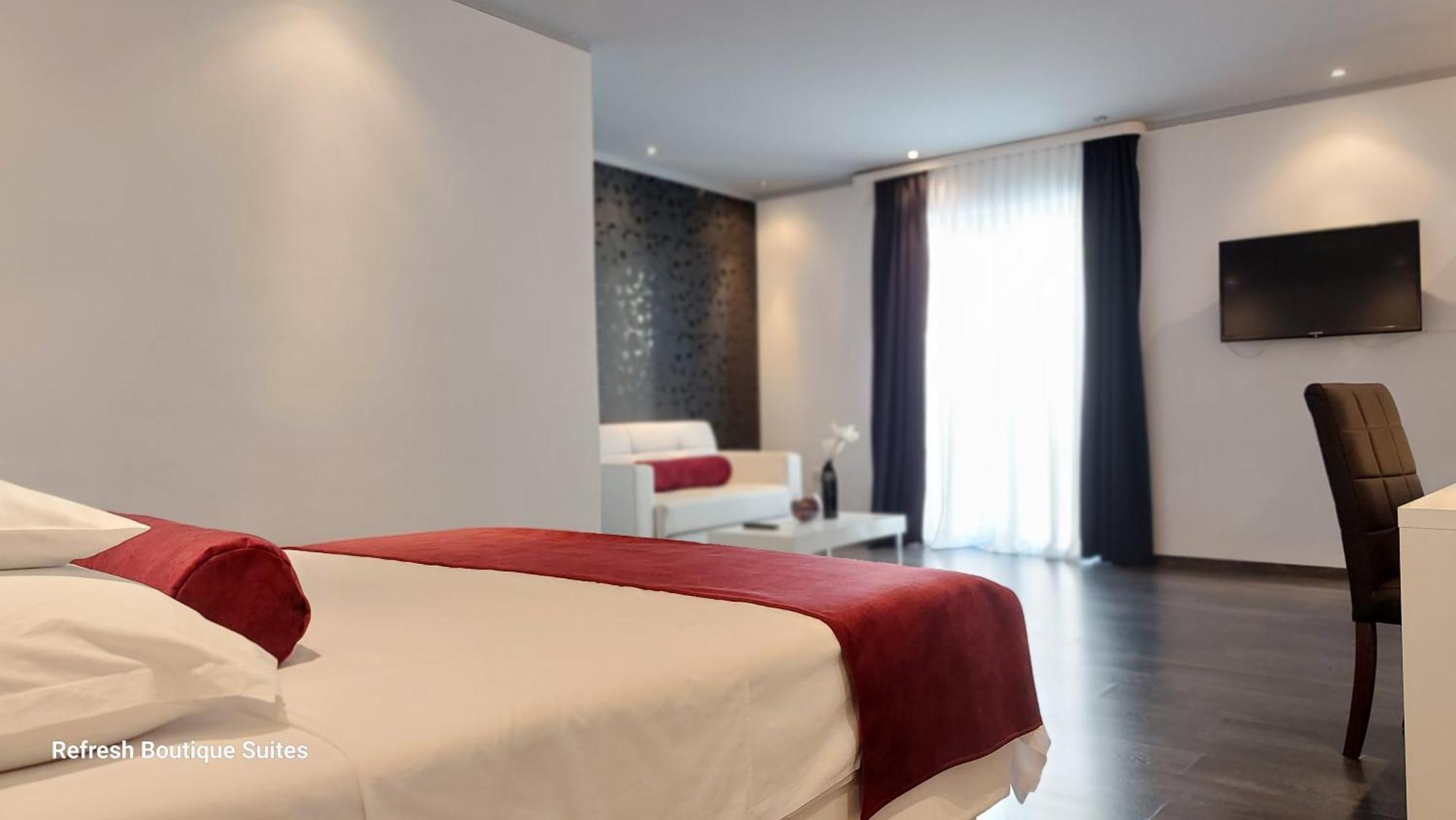 וודיצה Refresh Boutique Suites - Central Point מראה חיצוני תמונה